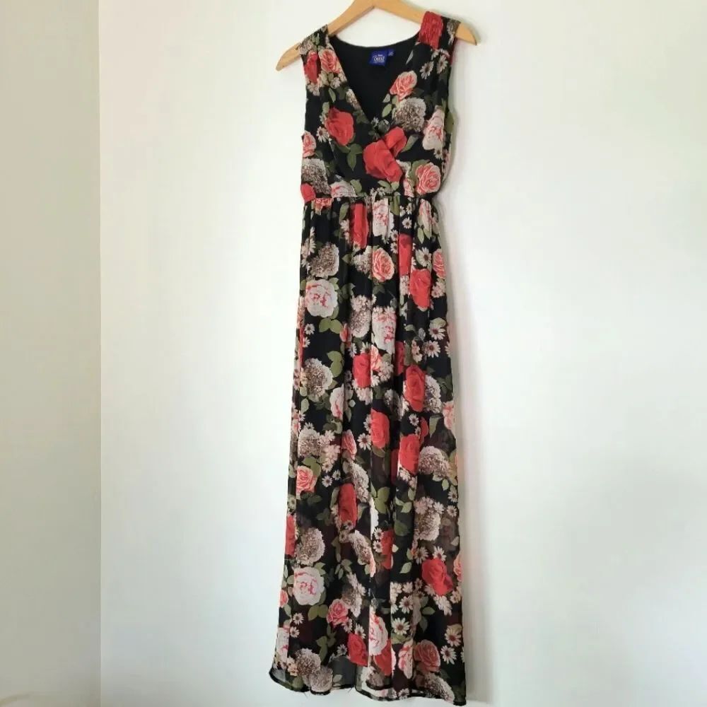 Disney Beauty and the Beast Roses Floral Maxi Dress - Black and Red XS